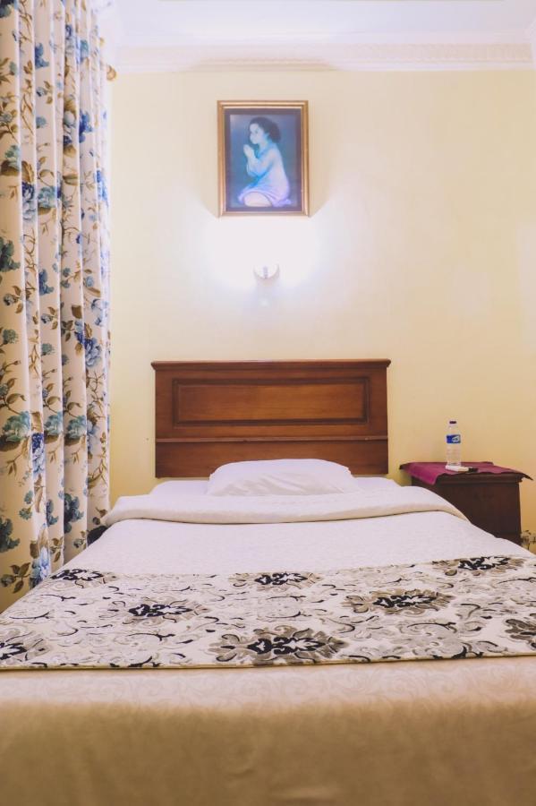Hotel Pia